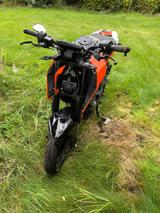KTM 125 Duke - KTM Motorräder in Halle