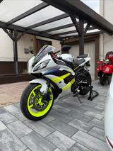 Yamaha YZF-R6 RJ15 - YAMAHA WEIß R1