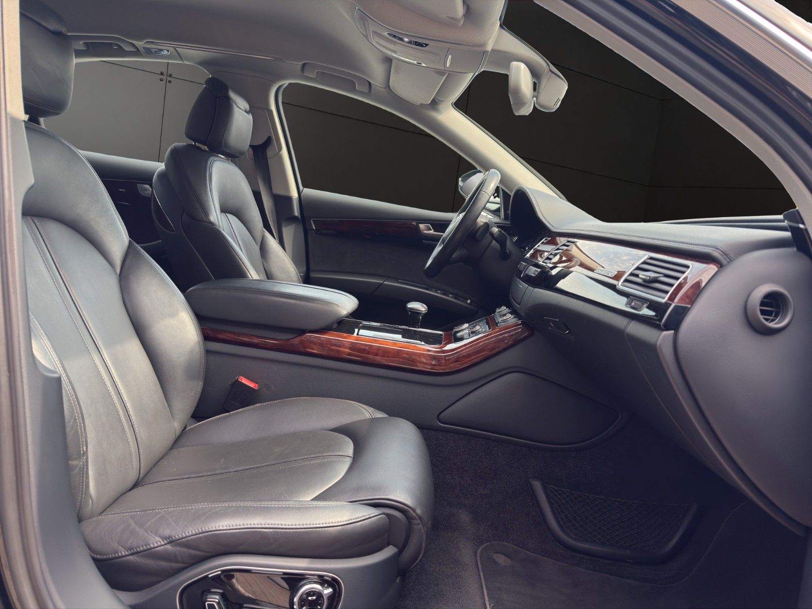 Fahrzeugabbildung Audi A8 quattro Keyless/Kamera/Memory/Bhz-Lenkrad