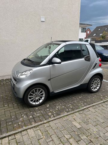 Smart ForTwo Cabrio 451 | 84PS | Navi | To...