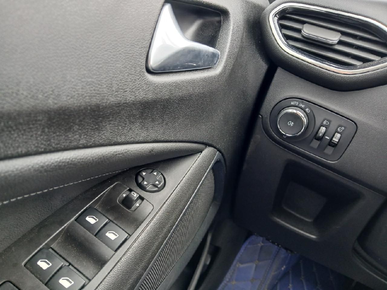 Fahrzeugabbildung Opel Grandland Elegance