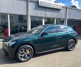 Alfa Romeo Stelvio Lusso Ti Q4 - Alfa Romeo Stelvio: Lusso