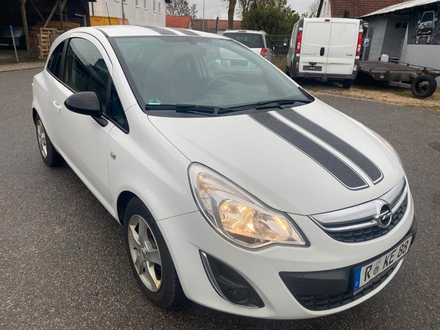 Opel Corsa D Color Edition