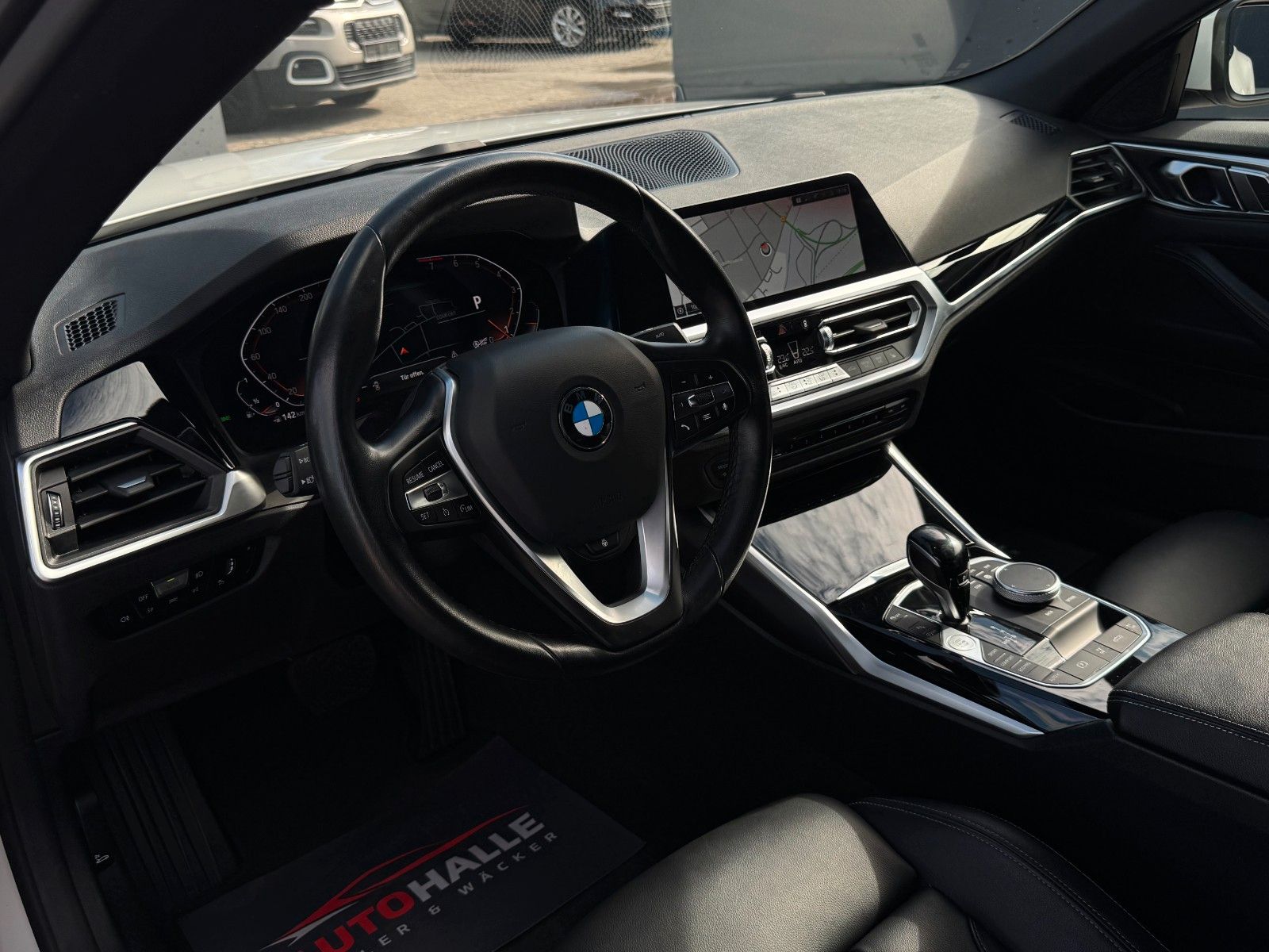 Fahrzeugabbildung BMW 420i Cabrio Aut. Memory Leder CAM HiFi AHK