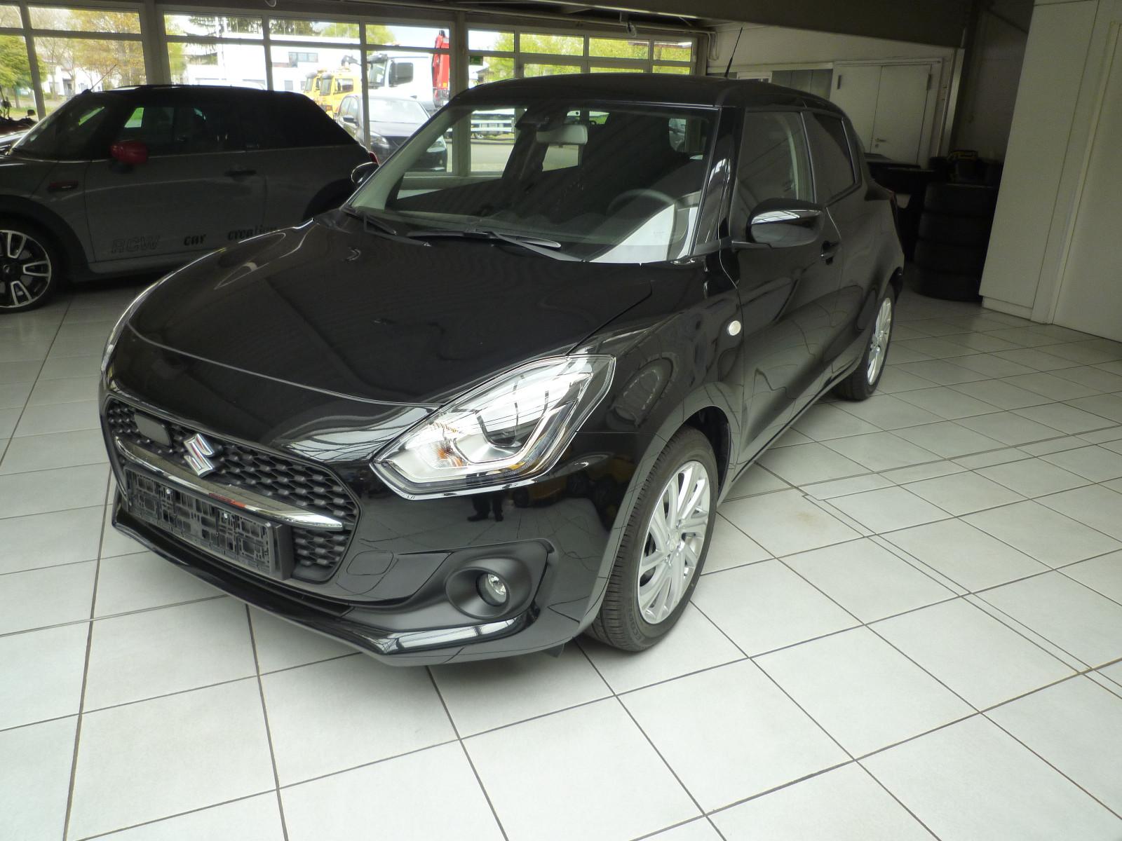 Suzuki Swift 1.2 DUALJET HYBRID   PREMIUM +