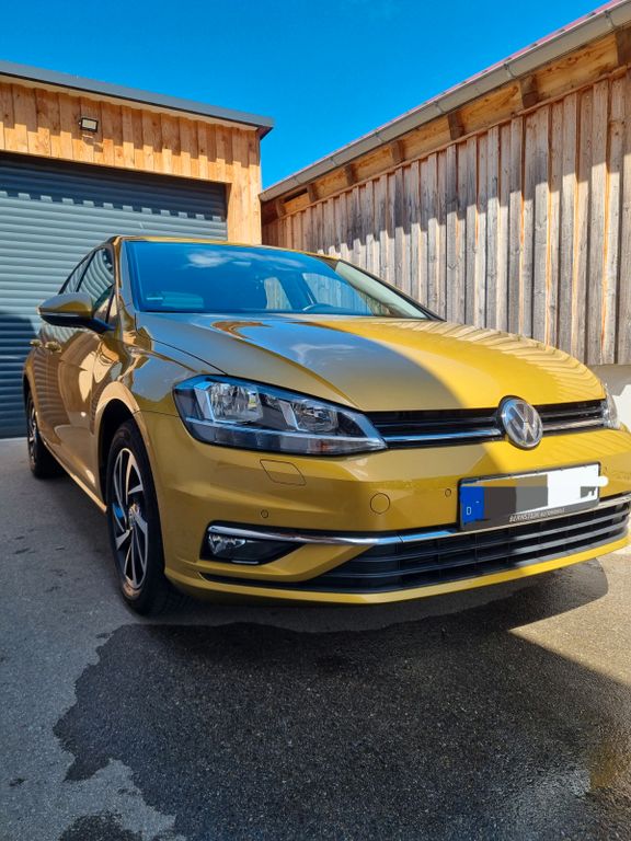 Image of Volkswagen Golf