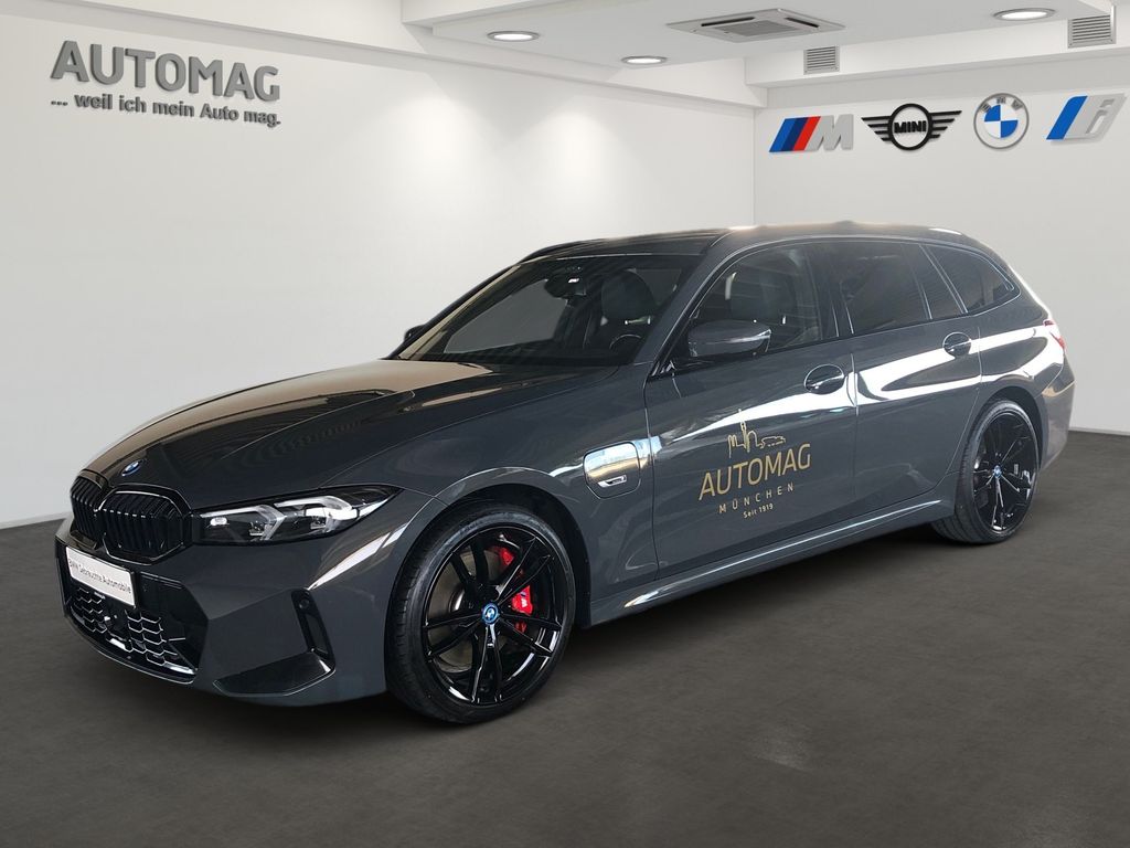Image of BMW 330