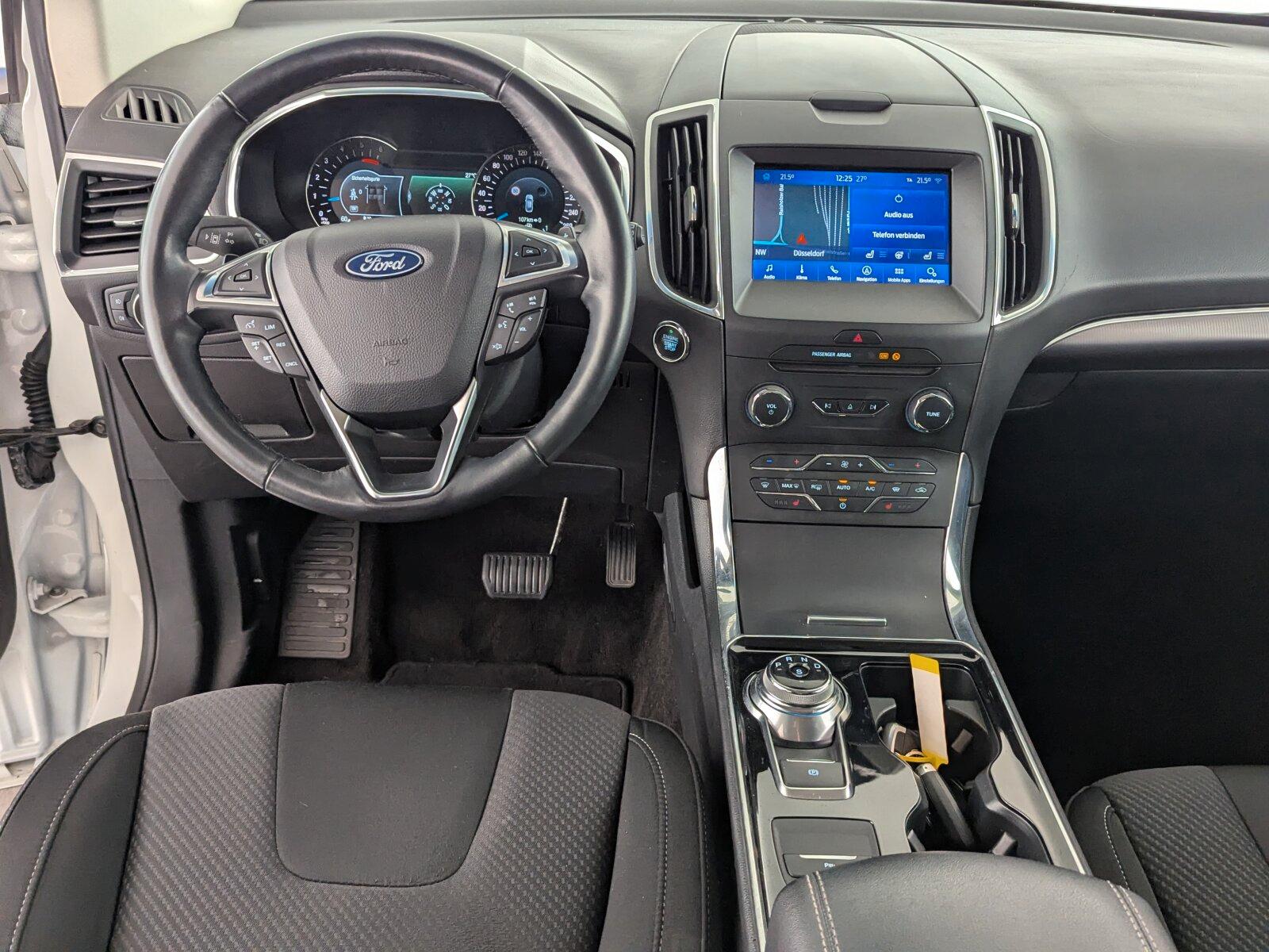 Ford Edge 2.0 TDCi Titanium 4x2 S/S LED+NAVI+SHZ+RFK+
