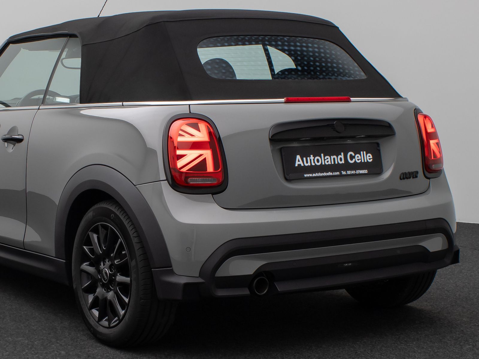 Fahrzeugabbildung MINI Cooper Cabrio Kamera HUD DAB H/K Komfort Voll