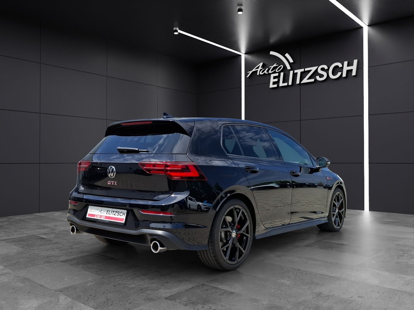 Fahrzeugabbildung Volkswagen Golf VIII GTI DSG Matrix Navi AID HUD Pano ACC R