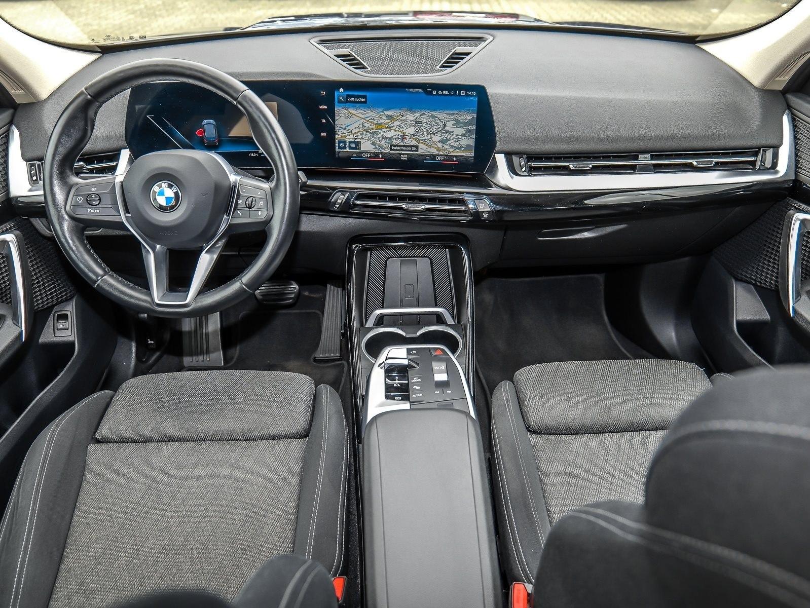 BMW X1 sDrive18d Navi Sportsitz LED RFK DAB