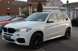 BMW X5 xDrive30d M SPORTPAKET+PANO+KAMERA+HEAD-UP - BMW X5 in Düsseldorf