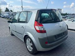 Fahrzeugabbildung Renault Scenic Dynamique Keyless Entry/ Go Tüv- 07/2026