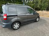 Ford  Transit courier 1,5 diesel - Ford Transit Courier aus 2017