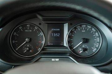 Fahrzeugabbildung SKODA Octavia Combi Elegance 1.4 TSI Green tec