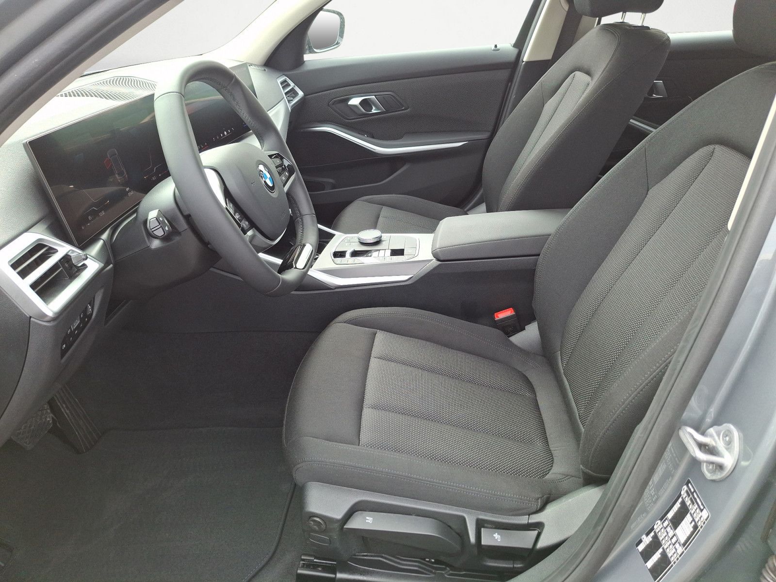 BMW 318i Touring *Navi*Kamera*LED*PDC*SHZ*DAB* foto 8