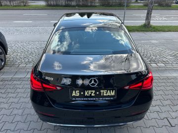 Mercedes C 300 - 11