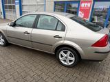 Ford Mondeo 1.8 81 kW Trend - Ford Mondeo Gebrauchtwagen in Dortmund
