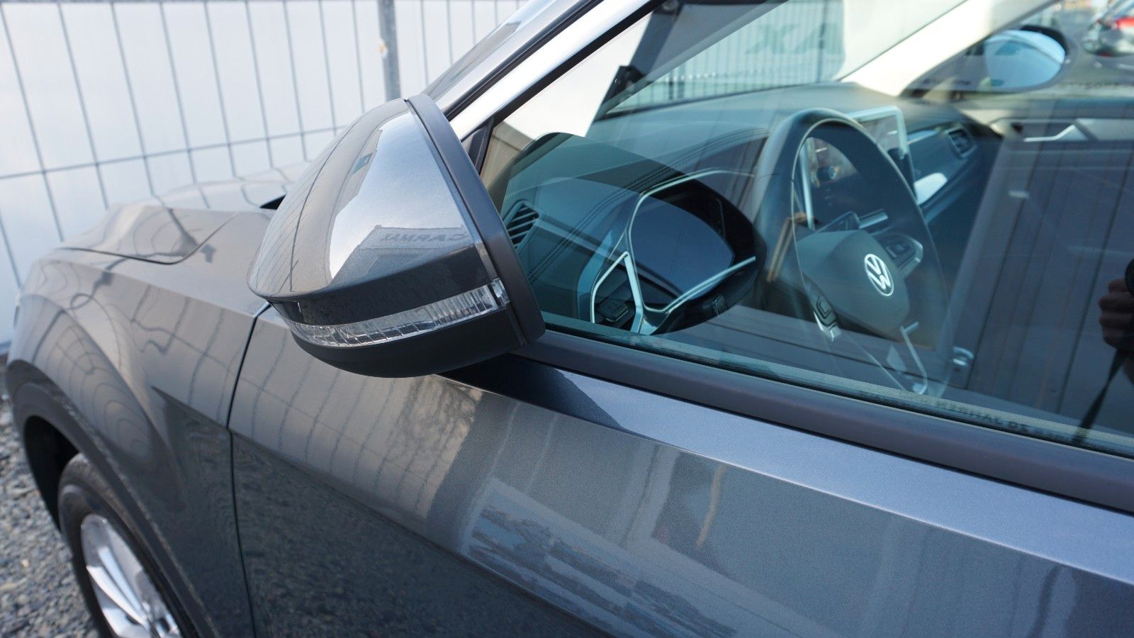 Fahrzeugabbildung Volkswagen T-Roc Style, Kamera, Navi, AHK, LED, IQ.Drive+WR