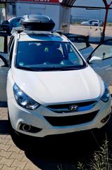 Hyundai ix35 SUV Geländewagen Familienauto - : Gelände
