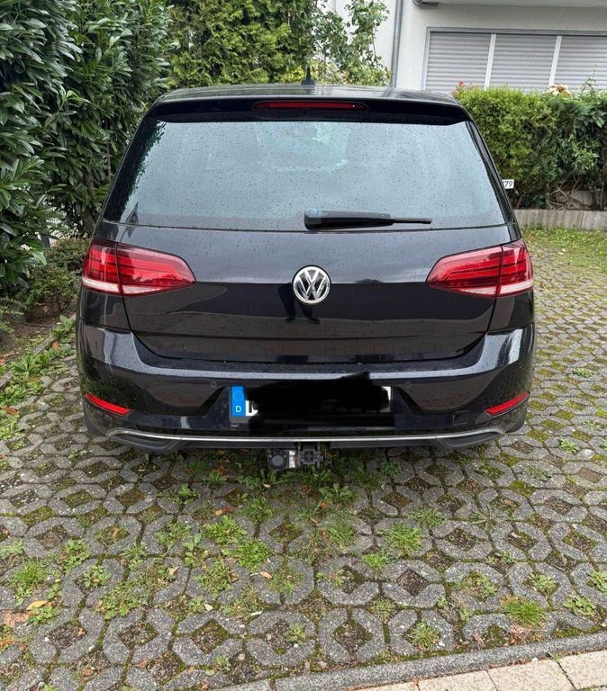 Image of Volkswagen Golf