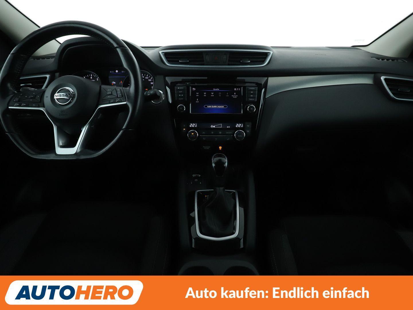 Nissan Qashqai 1.3 DIG-T N-Connecta Aut*NAVI*LED*TEMPO*