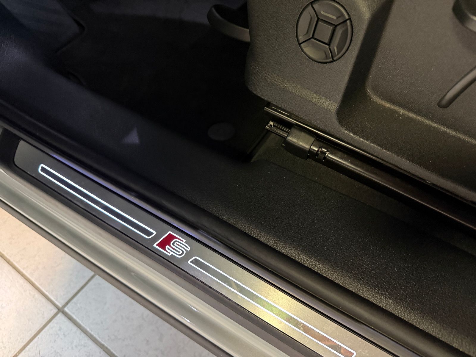 Fahrzeugabbildung Audi Q3 Sportback 45 TFSI quattro S line/PANORAMA/