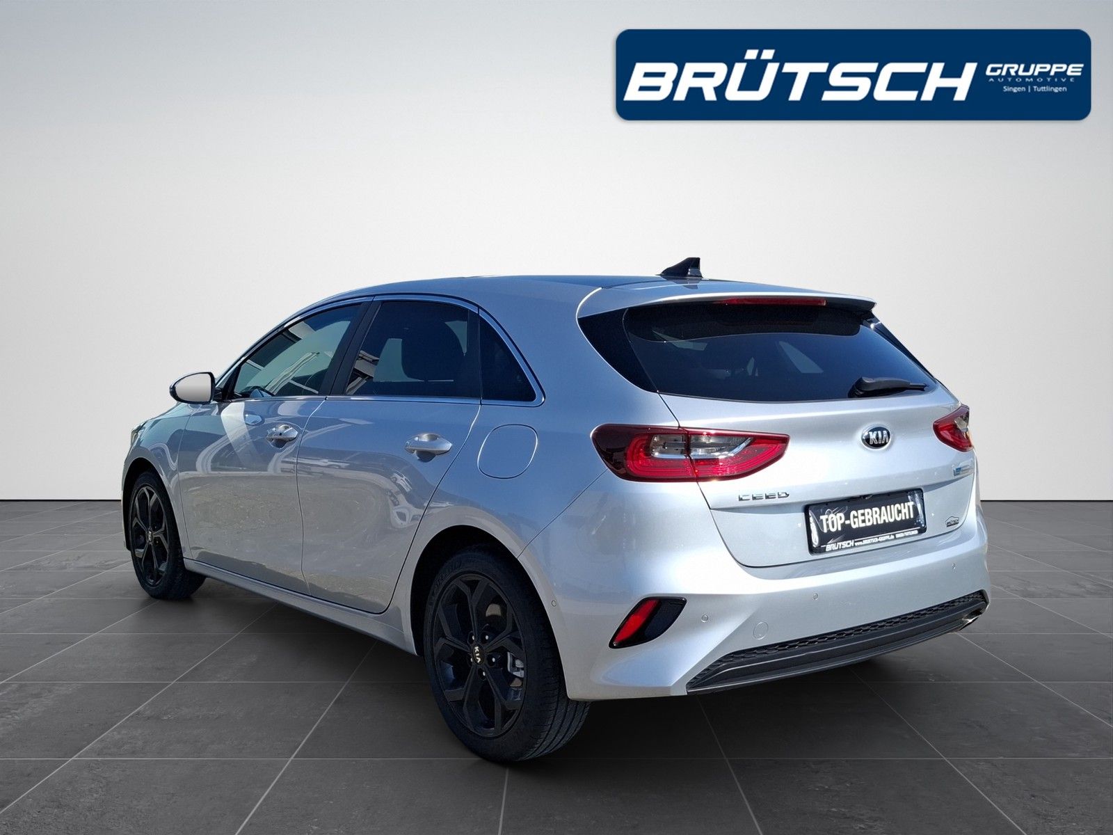 KIA Ceed 1.6 CRDi Mild Hybrid Platinum Edition / SCH - Image 3