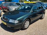 Skoda Octavia Lim.  *PDC*ALLWR*Klima* TÜV Neu - Skoda Octavia bis 5.000 Euro