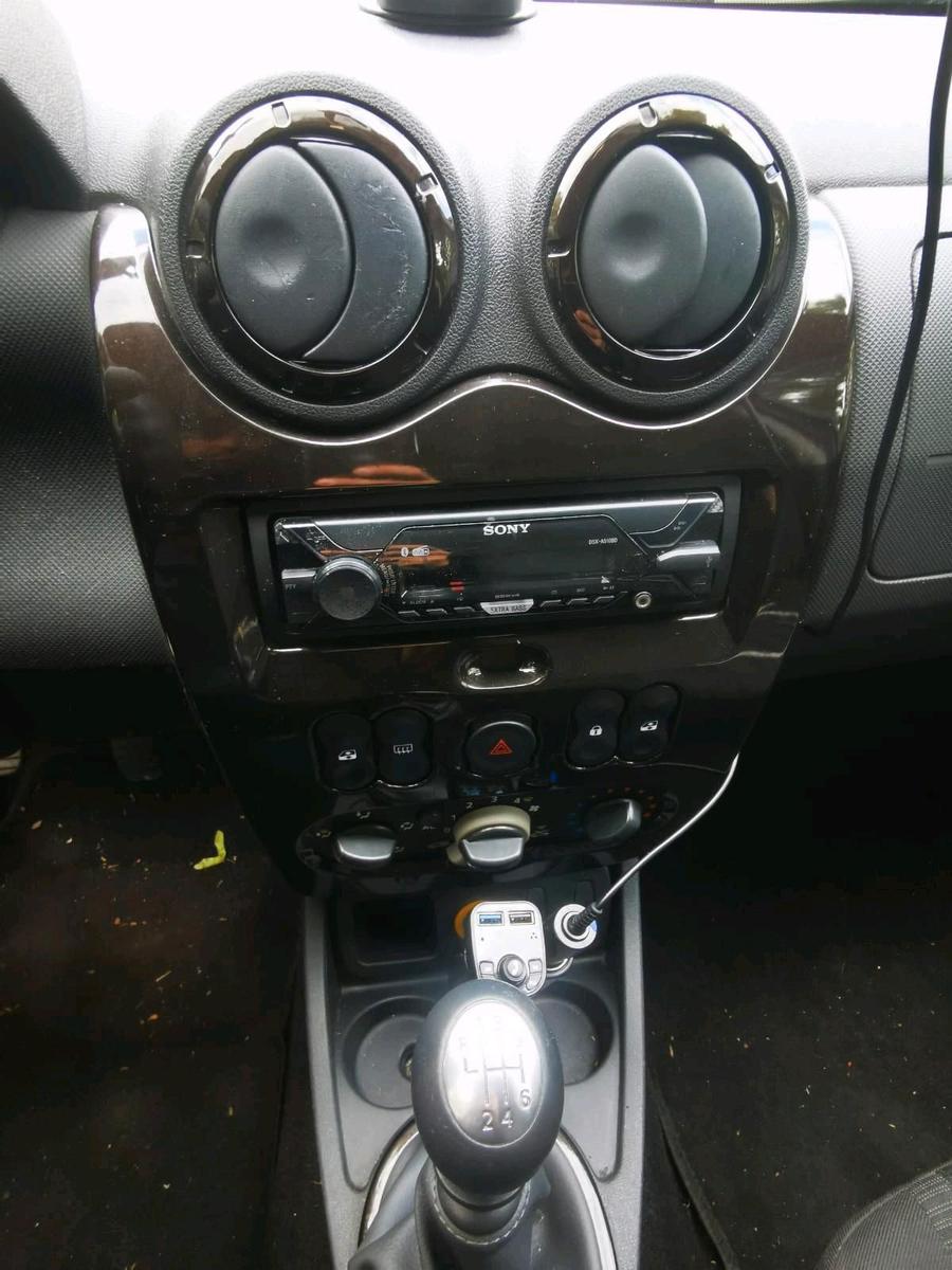 Dacia Duster 2010 — photo 8