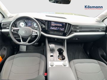 Volkswagen Touareg - 12