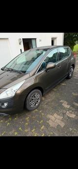 Peugeot 3008 - Peugeot 3008 aus 2010