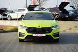 Skoda Octavia 2.0 RS LED Navi Head-Up Memory 4x SHZ - Skoda Octavia: Grün, RS