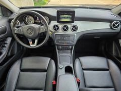 MERCEDES-BENZ GLA 200 1,6 Benzin Navi Automatik 80Tkm TÜV01/28