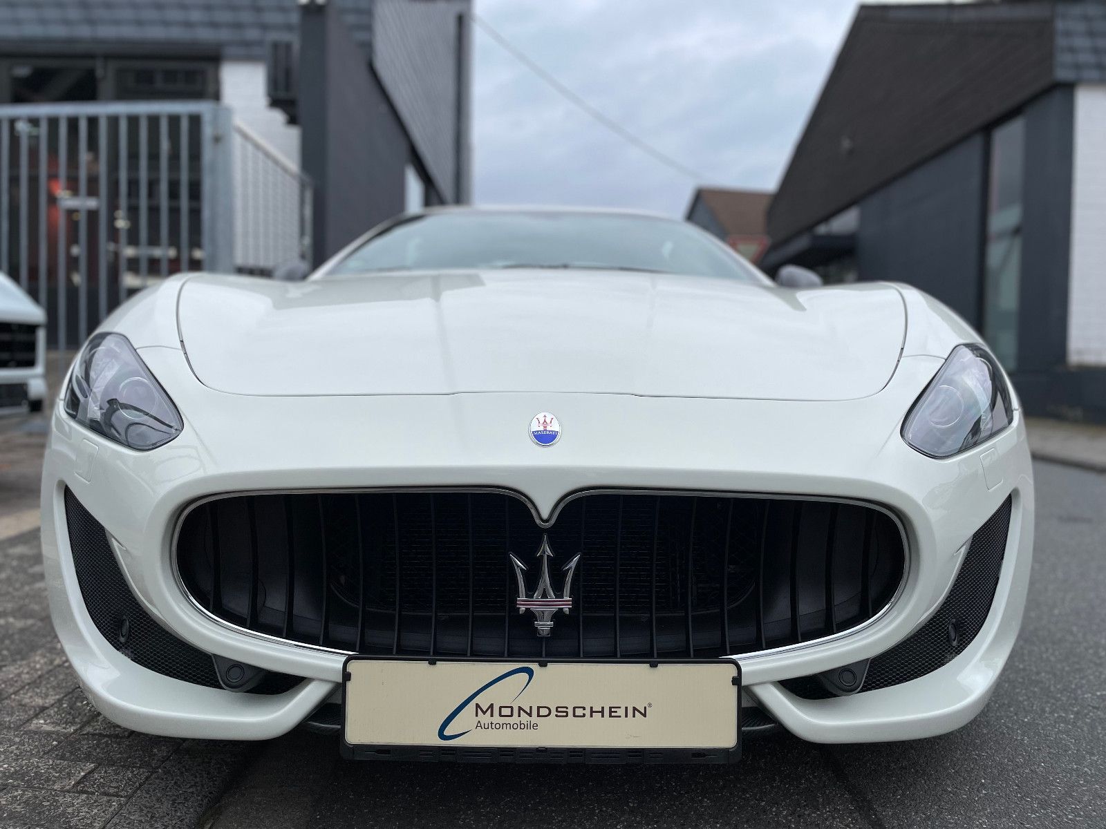 Fahrzeugabbildung Maserati Granturismo MC Sport |Aerodynamic|Carbon|Bose|