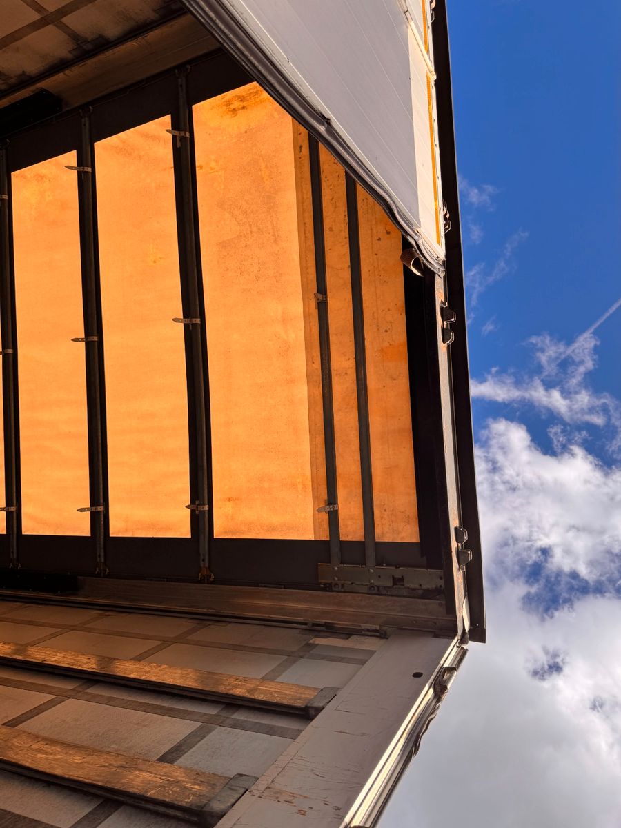 Fahrzeugabbildung Mercedes-Benz Actros 2545LnR 6x2 Retarder BigSpace PPC