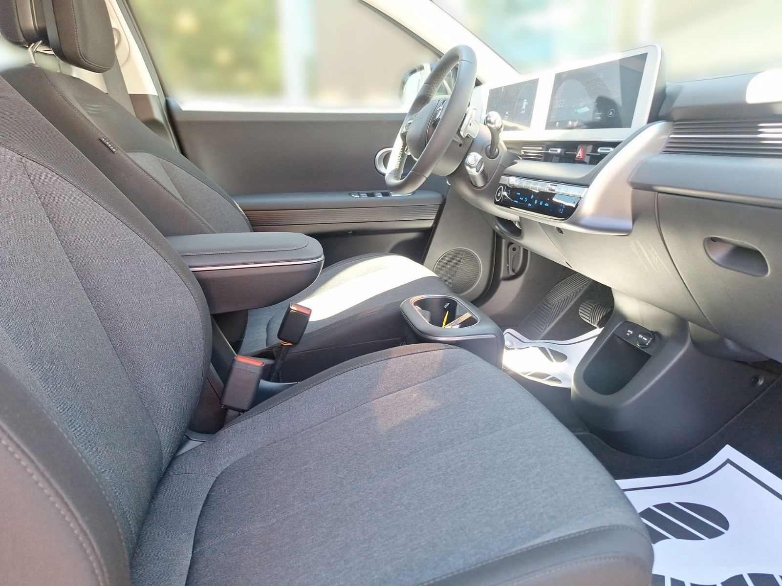 Hyundai IONIQ – Bild 14