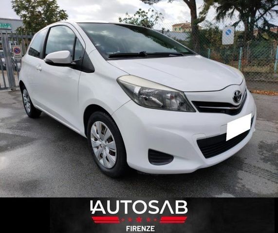 Toyota TOYOTA Yaris 1.0 Lounge 69 Cv Neo Patentati