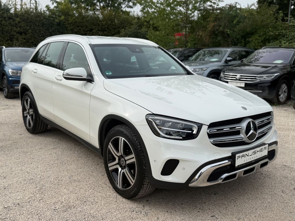 Image of Mercedes-Benz GLC 220