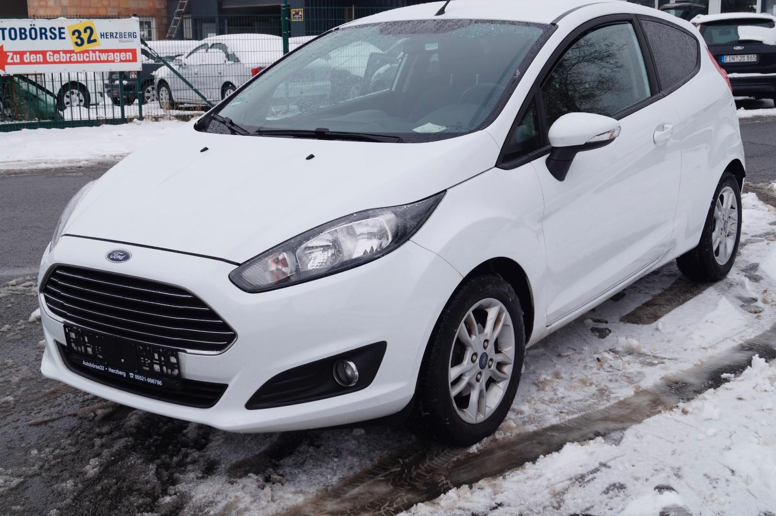Ford Fiesta Sync Edition/TÜV NEU+S-HEFT