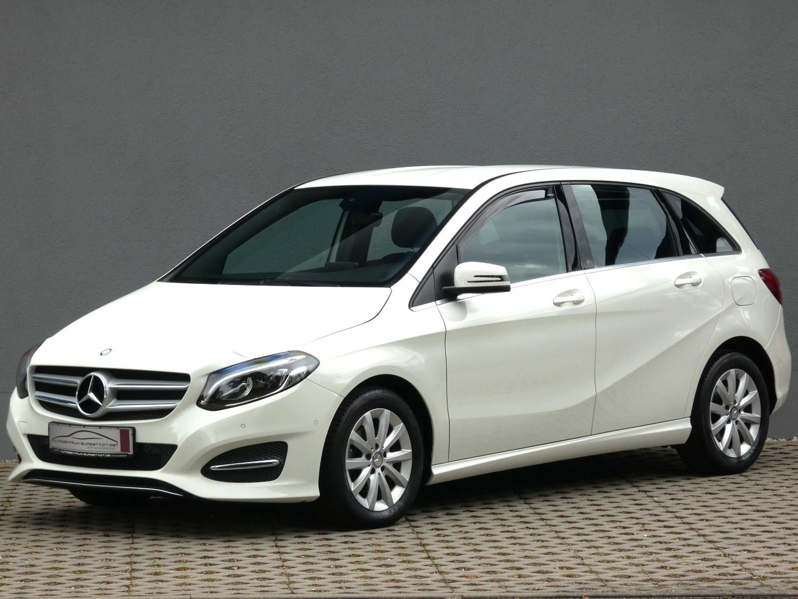 Mercedes-Benz B 180 d Automatik Style/LED/Navi//SitzHZG/PDCv+h