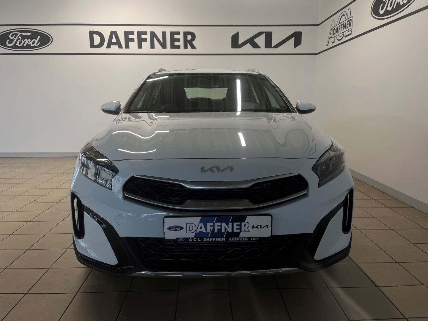 Fahrzeugabbildung Kia XCeed Vision 1.5 T-GDI Navi Lane ASS Kamera LED