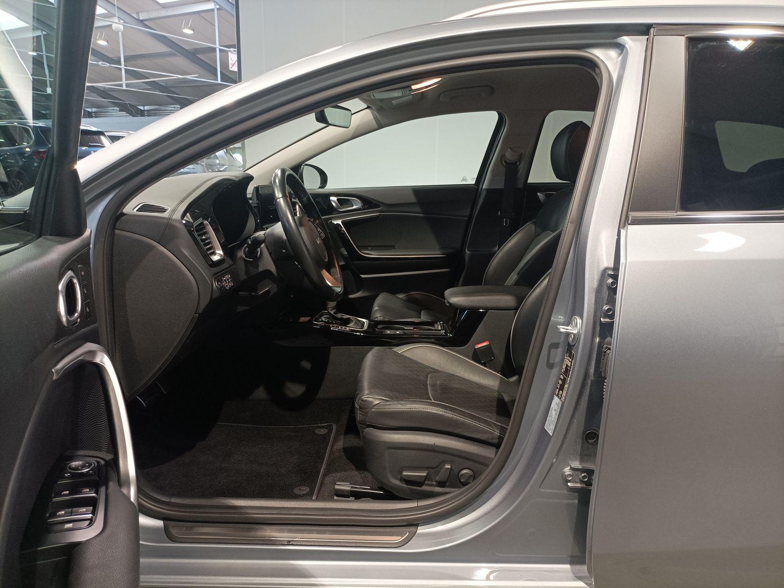 Kia Ceed 1.6 PHEV Platinum Ed LED|Navi|Leder|Kamera