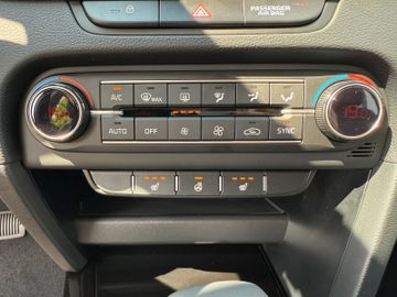 Kia XCeed 1.5 T-GDI Vision DCT7 Klima Navi Kamera