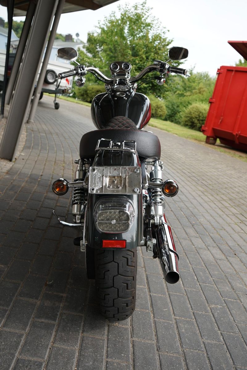 Fahrzeugabbildung Harley-Davidson Dyna Super Glide Custom-G&R Motortuning mit TÜV