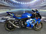 Suzuki GSXR 1000*GSX-R*GPR*2 Hand* - Offers