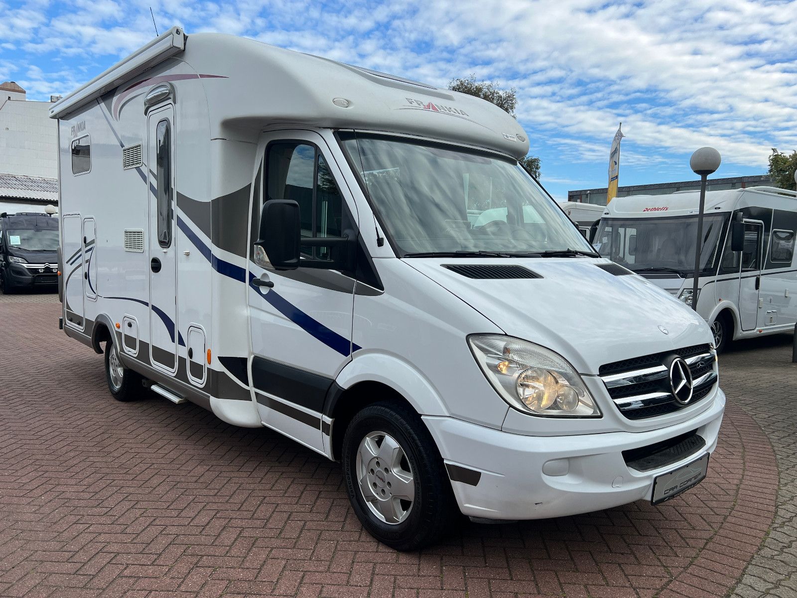 Fahrzeugabbildung Frankia T 6400 BD CompactClass MB Sprinter 316 CDI MAXI
