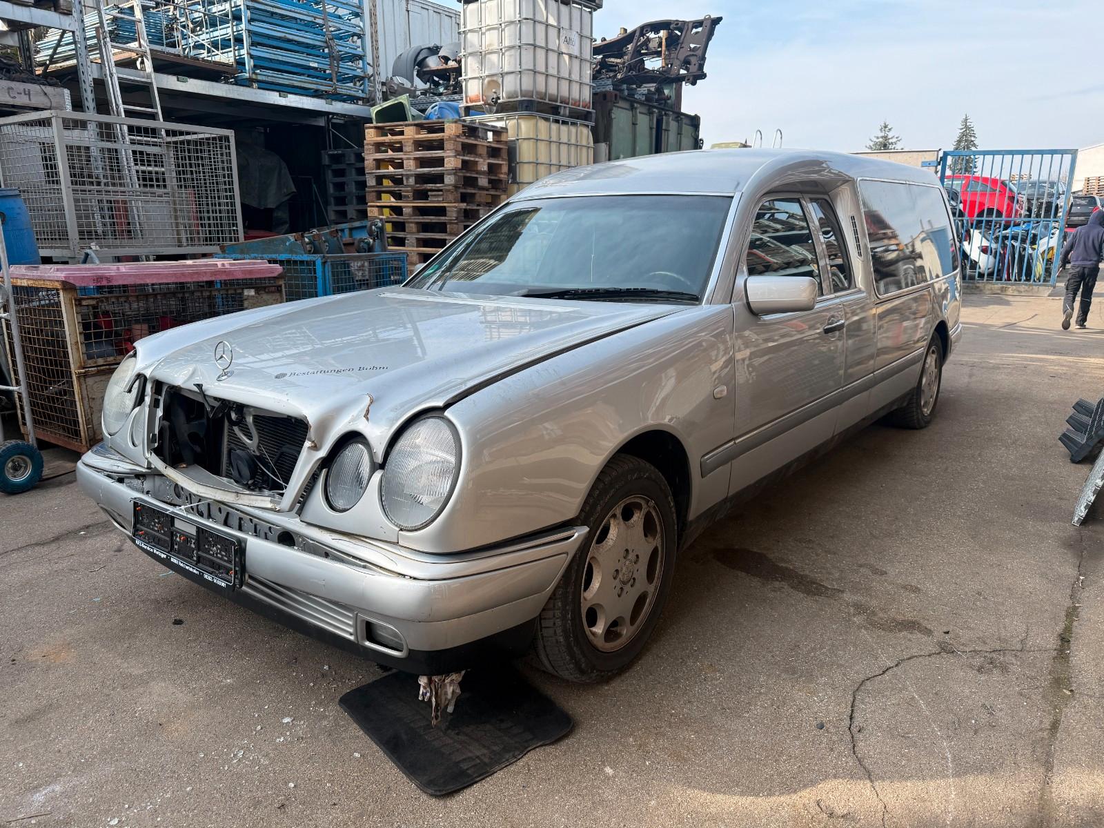 Mercedes-Benz E 280 T ELEGANCE Leichenwagen Bestattungswagen