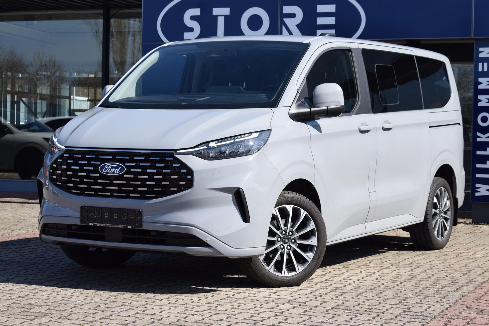 Ford Tourneo Custom L1H1 Titanium Top Plus Ausstattun