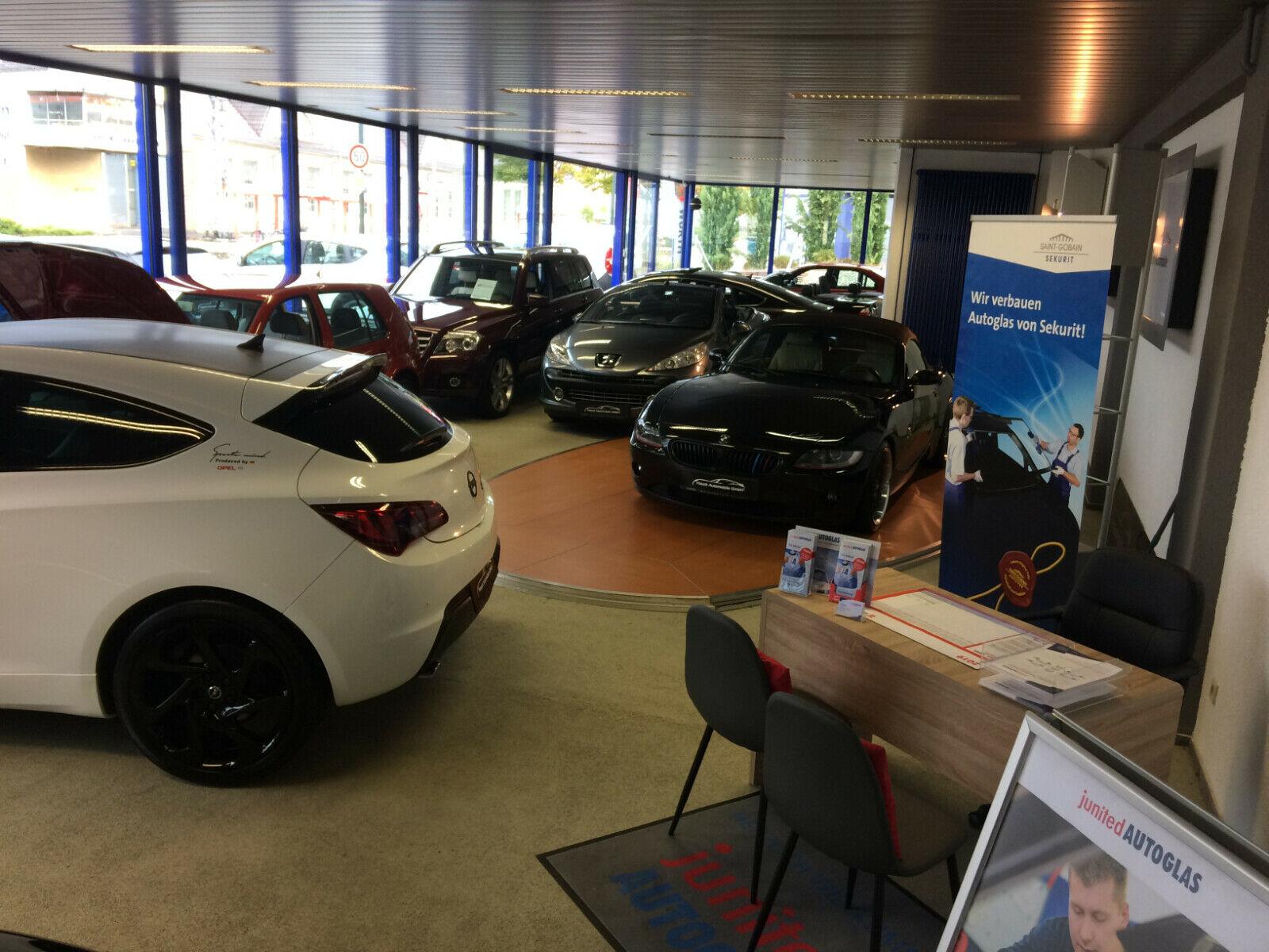 showroom-image-bottom